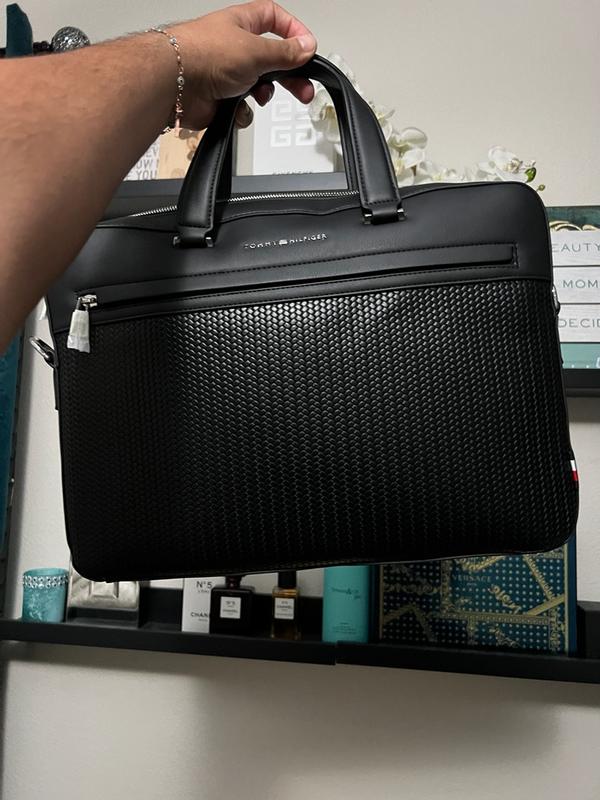 Customer carousel item 6.