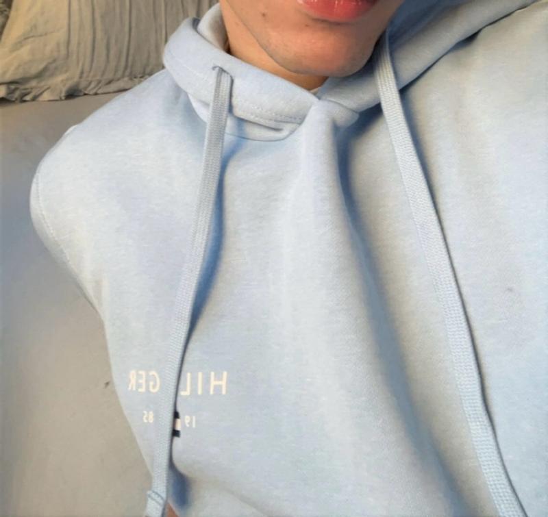 Customer carousel item 1.