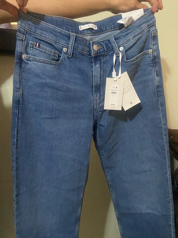 Customer carousel item 12.