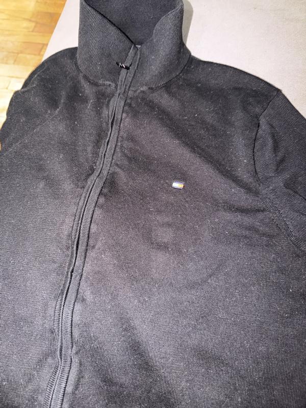 Customer carousel item 1.