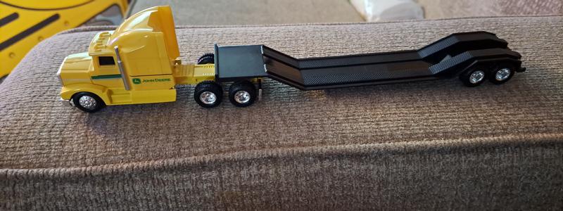 John Deere 1:64 Semi With Trailer And Tractor Assorted