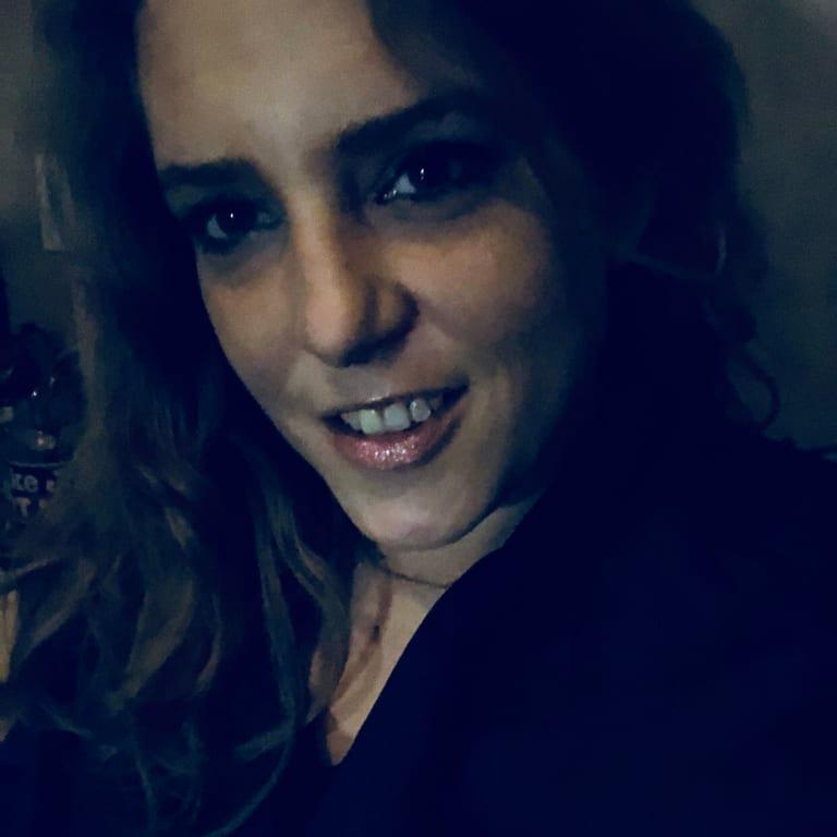 Magic crystal lip topper