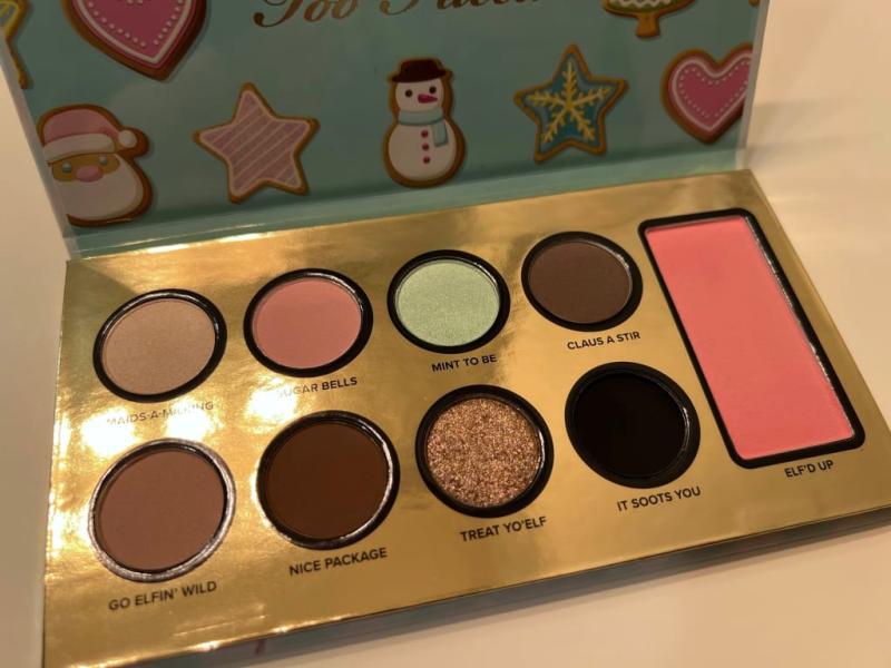 Teal cookie and snowman palette