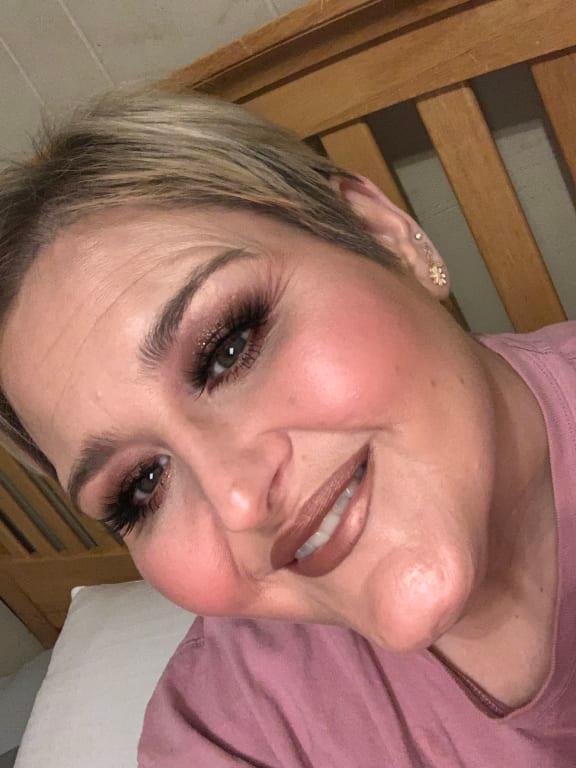 Wearing Christmas Bake Shoppe In Chocolate Chip and lips is too faced melted matte-tallic In faking it