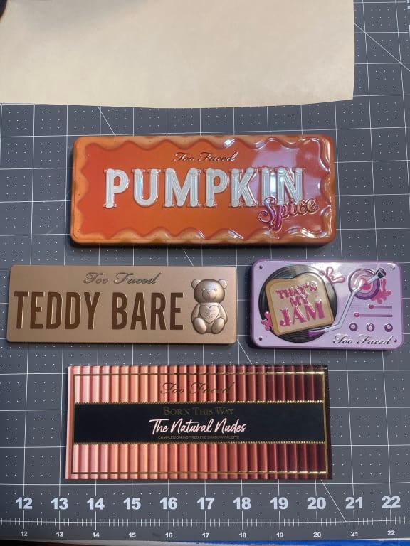 That's my jam is a mini palette, now I don't know what they calling Teddy Bare, but she's looking a little mini to me