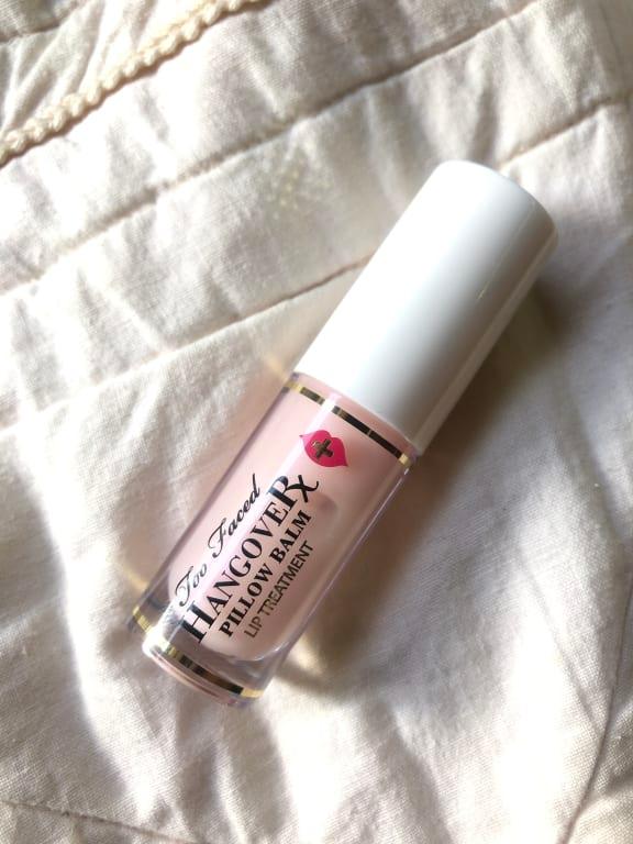 Too Faced Hangover Pillow Balm Ultra-HydratingLip Treatment