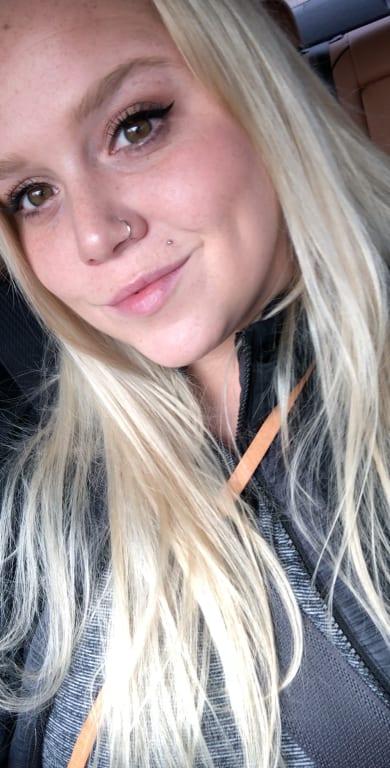 Wearing the Dew you foundation.