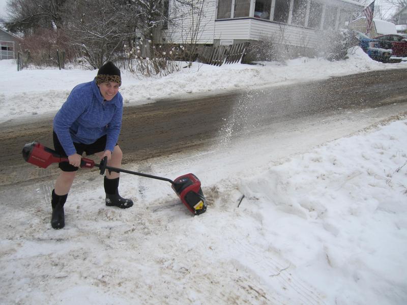 Toro Electric Battery Power Shovel