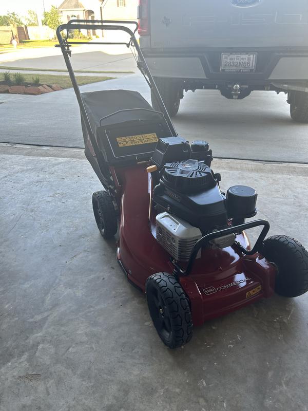 21 in Heavy Duty Self Propelled Mower Kawasaki BBC 22298 Toro