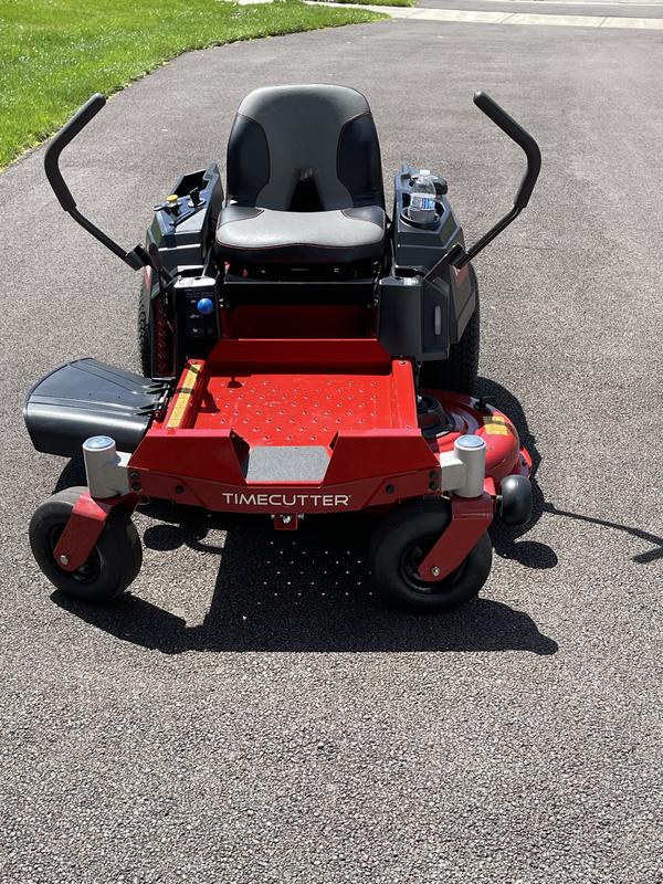 Review: We Tried the 2024 Toro TimeCutter SS4225 Lawn Mower