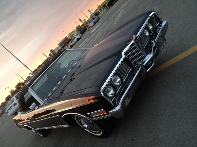 1972 Ford LTD convertible after being washed and then dried by Toro Model 51820 leaf blower.