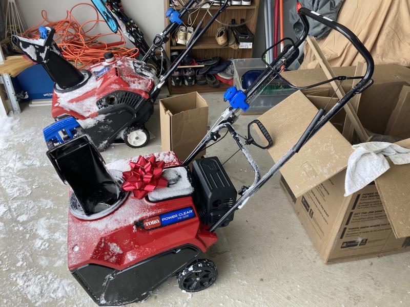 Power Clear® 721 QZE Single Stage Snow Blower | Toro