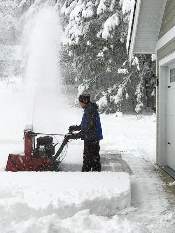 Power TRX HD 1428 Commercial Strength Two Stage Snow Blower