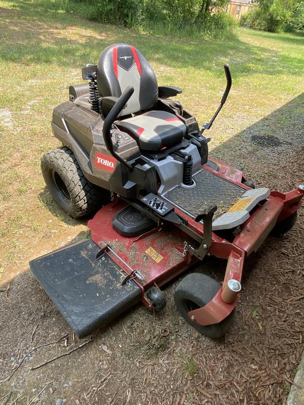 60V Toro Zero-Turn Mower Review: Toro's First Electric Riding Mower