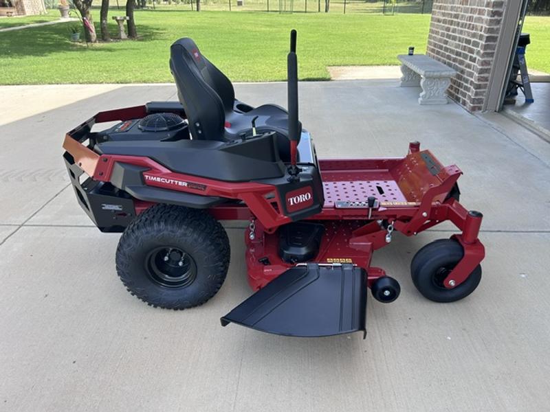 Customer photo 16 of the 54 in. (137 cm) TimeCutter® Max Zero Turn Mower