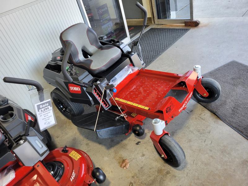 Customer photo 2 of the 34 in. (86 cm) TimeCutter® Zero Turn Mower