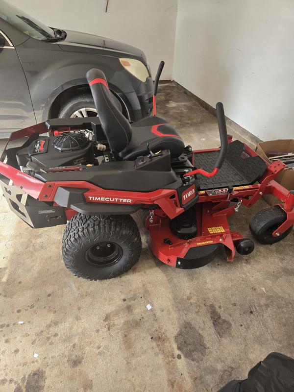 Customer photo 8 of the 54 in. (137 cm) TimeCutter® Max Zero Turn Mower
