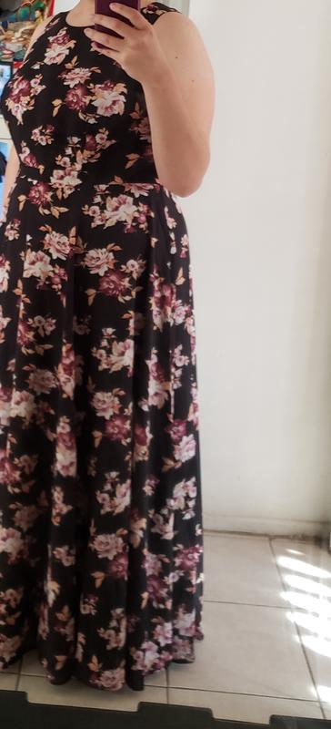 Torrid black floral outlet maxi dress