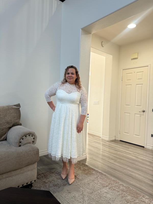 Plus Size - Ivory Lace Tea-Length Wedding Dress - Torrid