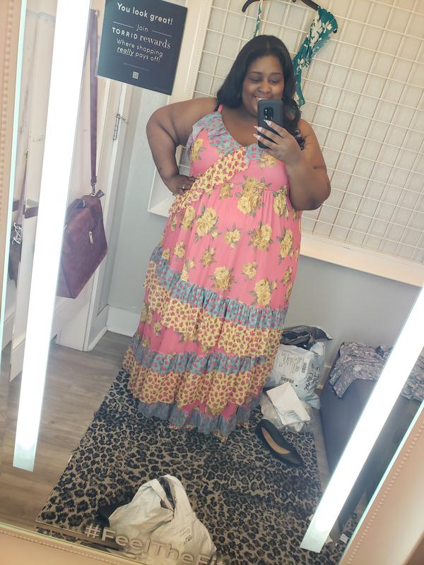 Betsey johnson maxi outlet dress