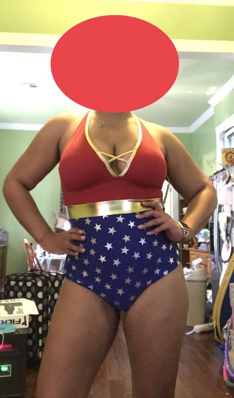 Plus Size WONDER WOMAN Torrid Panties Size 2 Retails US 16.90 READ ALL  FIRST /Waist 40 to 60 cm