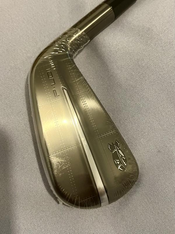 P∙UDI Bomber Iron | TaylorMade