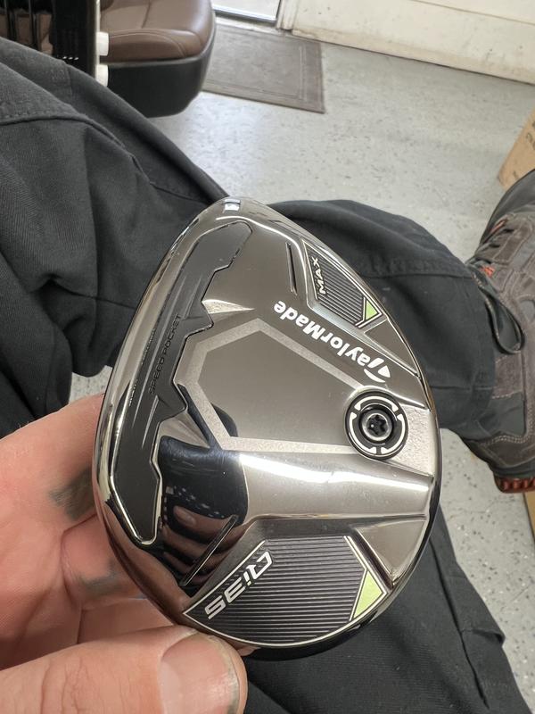 Qi35 Max Lite Rescue | TaylorMade