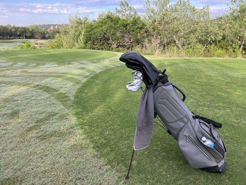 Vessel Lite Lux Golf Bag | TaylorMade