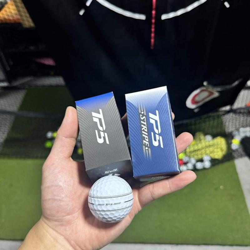 TaylorMade 2026 TP5 Golf Balls | Dick's Sporting Goods