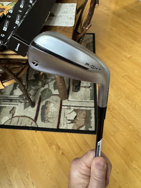 P∙DHY Utility Iron | TaylorMade