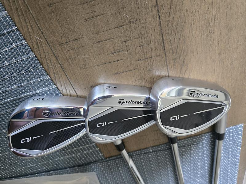 Qi Irons | TaylorMade