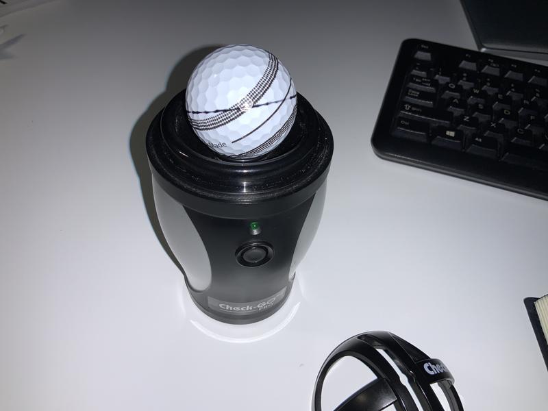 TP5x pix Golf Balls | TaylorMade