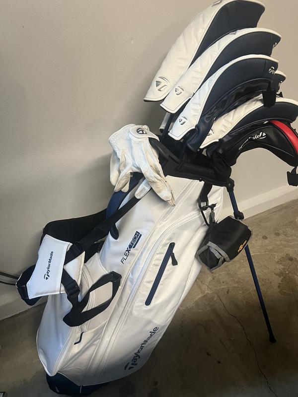 FlexTech Stand Bag | TaylorMade