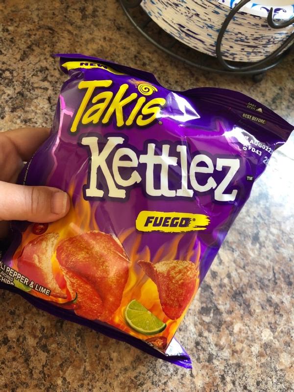 Takis Fuego Kettlez Hot Chili Pepper & Lime Kettle-Cooked Potato Chips, 8  oz - Food 4 Less