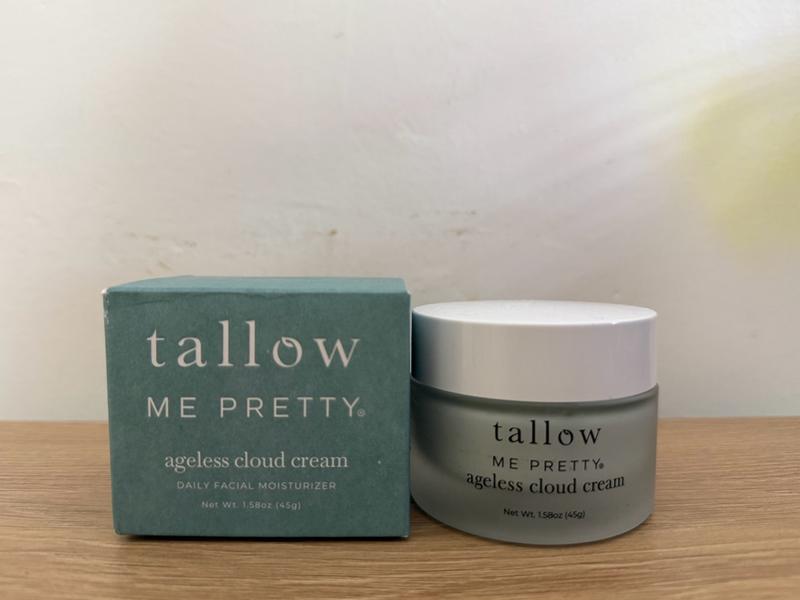Customer photo for "Scented, thick cream, but clean ingredients"