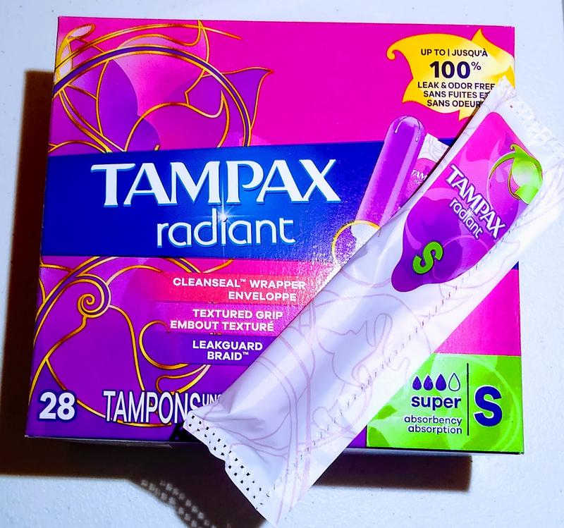 Tampax Radiant Tampons Super Absorbency with BPA-Free Plastic Applicator  and LeakGuard Braid, Unscented, 42 Count