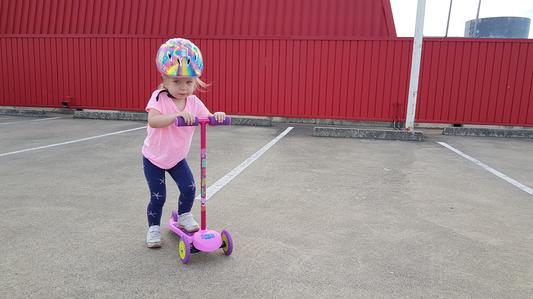 peppa pig scooter 2 year old