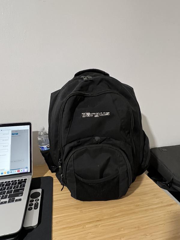 Targus groove hotsell backpack 16