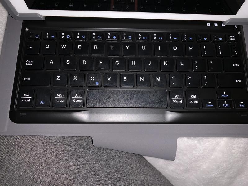 Targus Pro-Tek Universal 9-11 inch Rotating Keyboard Case Meijer