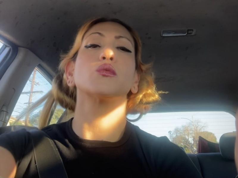 Customer carousel item 2.