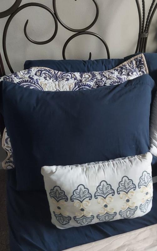 Customer carousel item 2.