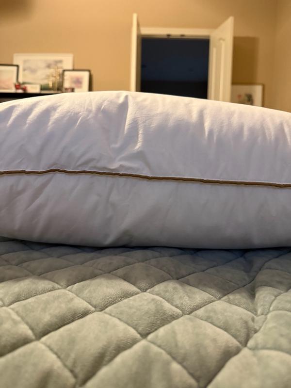 Customer carousel item 6.