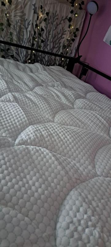 Customer carousel item 1.