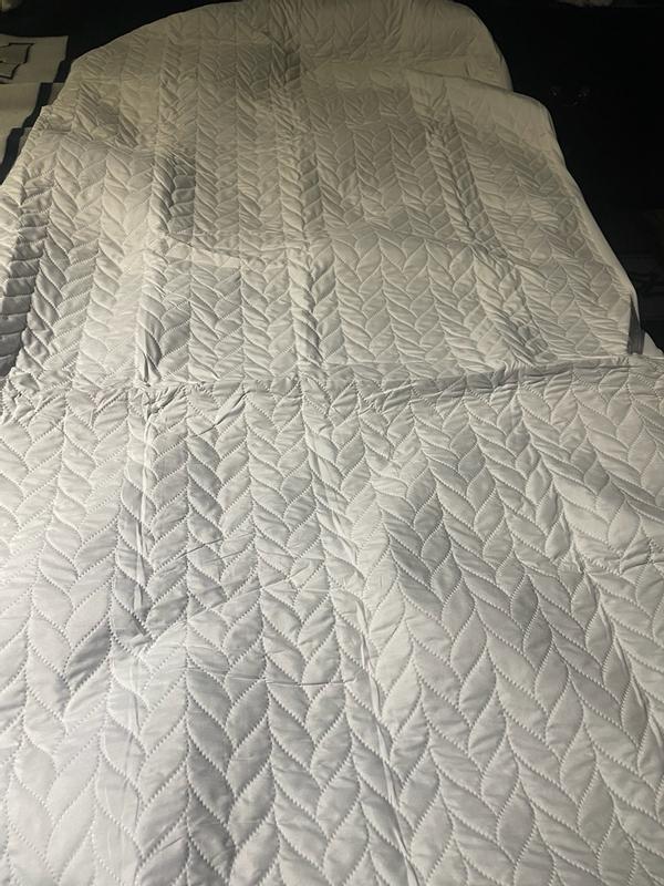 Customer carousel item 3.