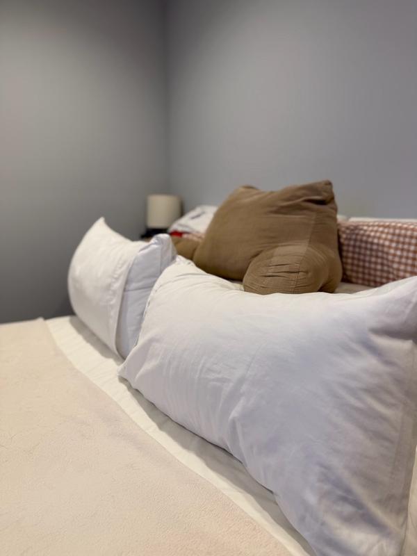 Customer carousel item 6.