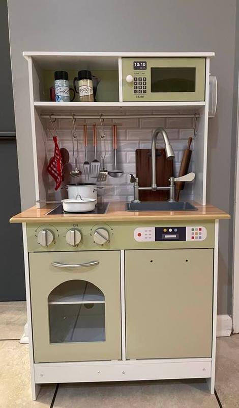 Customer photo for "Well made & super cute play kitchen!"