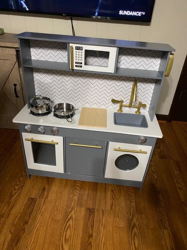  Teamson Kids Little Chef Berlin Kids Play Kitchen with 6 Kitchen  Accessories, Wooden Play Kitchen Set for Toddlers with Modern Chevron  Backsplash, Gold Hardware, & Storage Shelves, Gray/White : Toys 