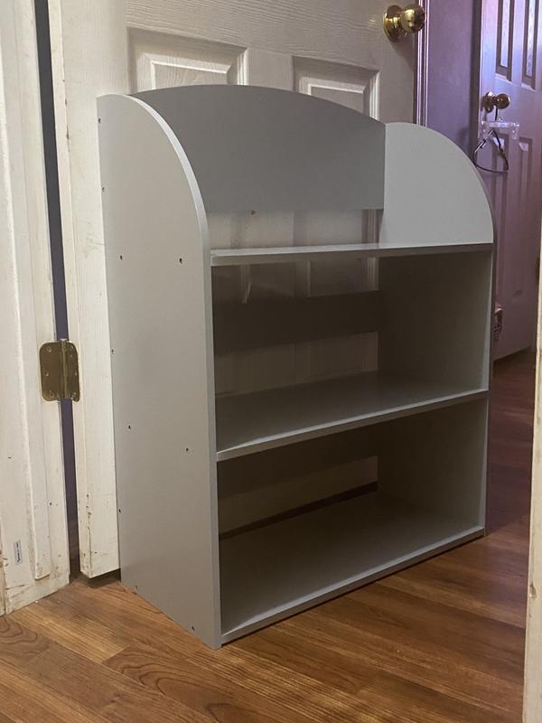 Great size for kids room! I’d love to get one this size for my kitchen area too, just for my cookbooks!