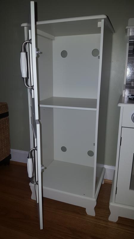 Easy open doors that latch securely