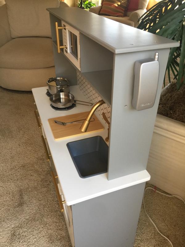 Side view where phone is.